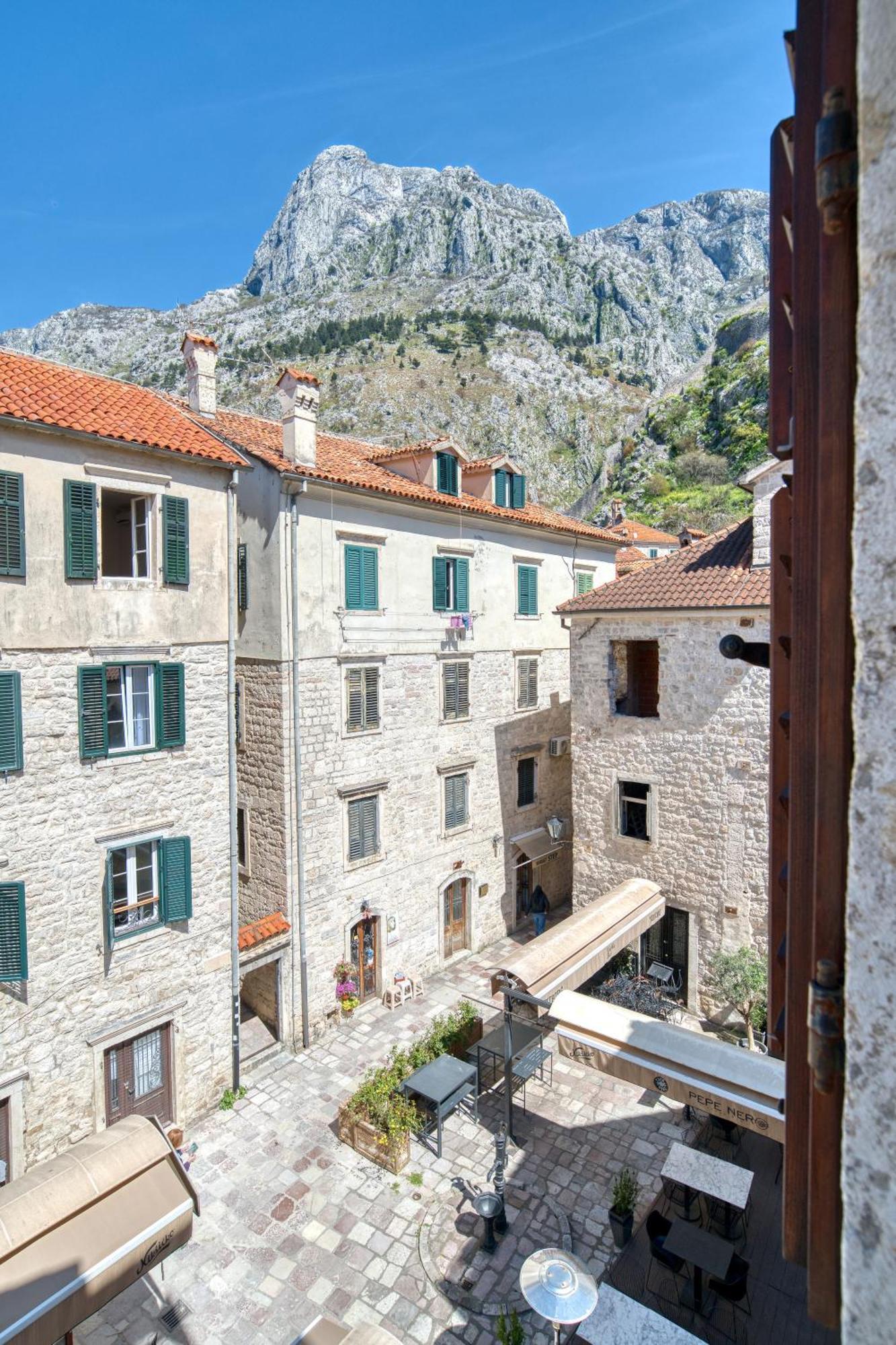 Hotel Rendez Vous Kotor Eksteriør bilde