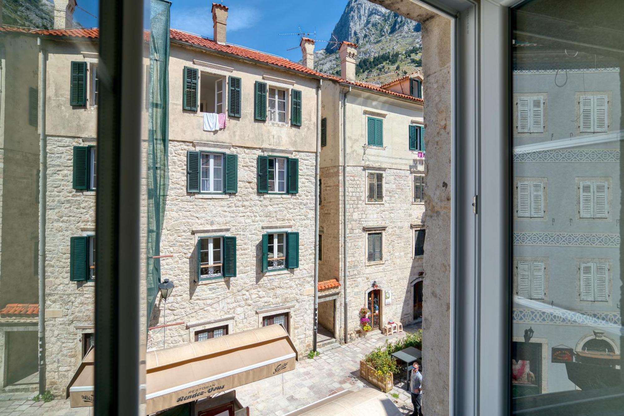 Hotel Rendez Vous Kotor Eksteriør bilde