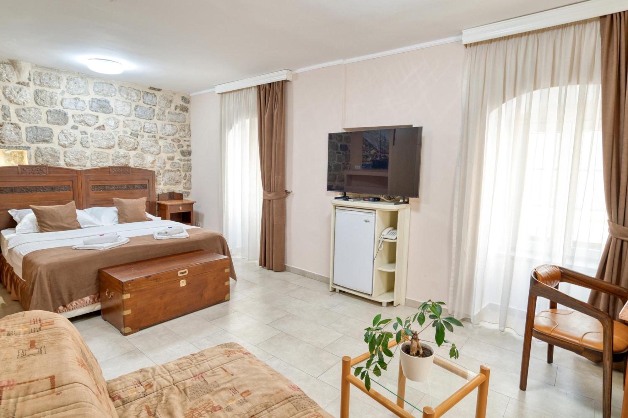 Hotel Rendez Vous Kotor Eksteriør bilde