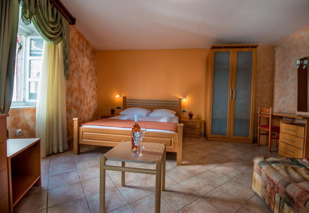 Hotel Rendez Vous Kotor Eksteriør bilde